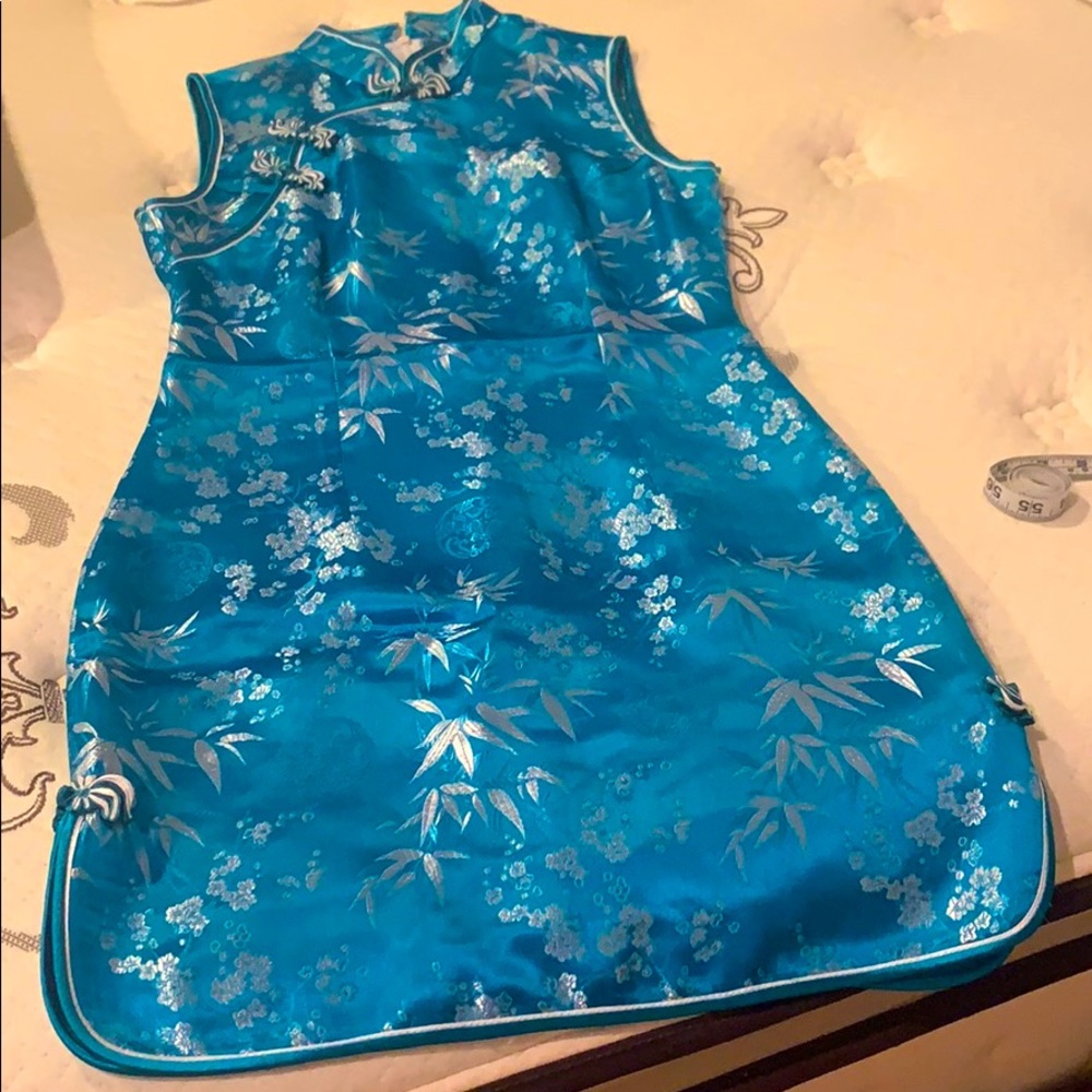 Traditional Chinese Gown